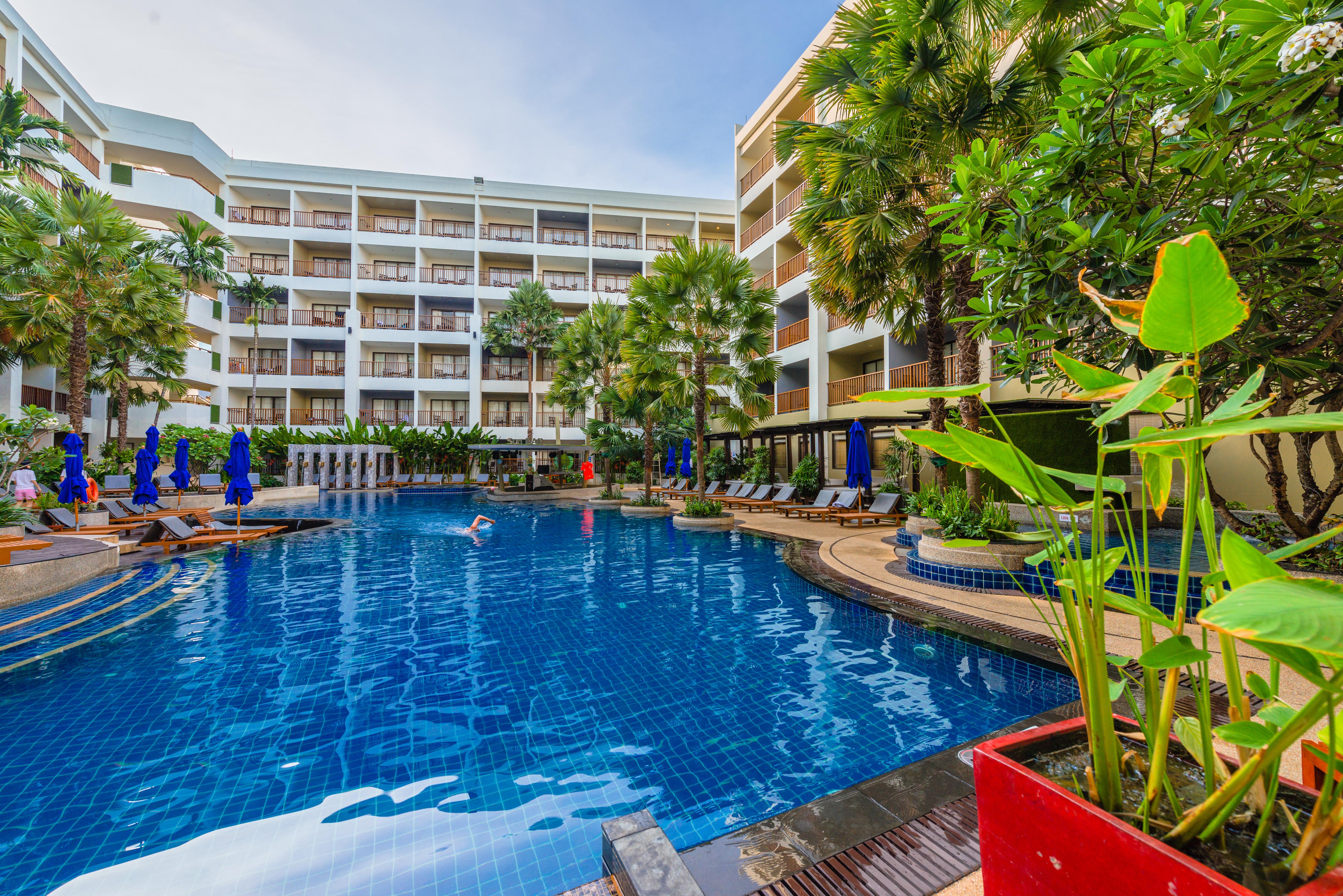 Deevana Plaza Phuket - Sha Extra Plus Patong Esterno foto