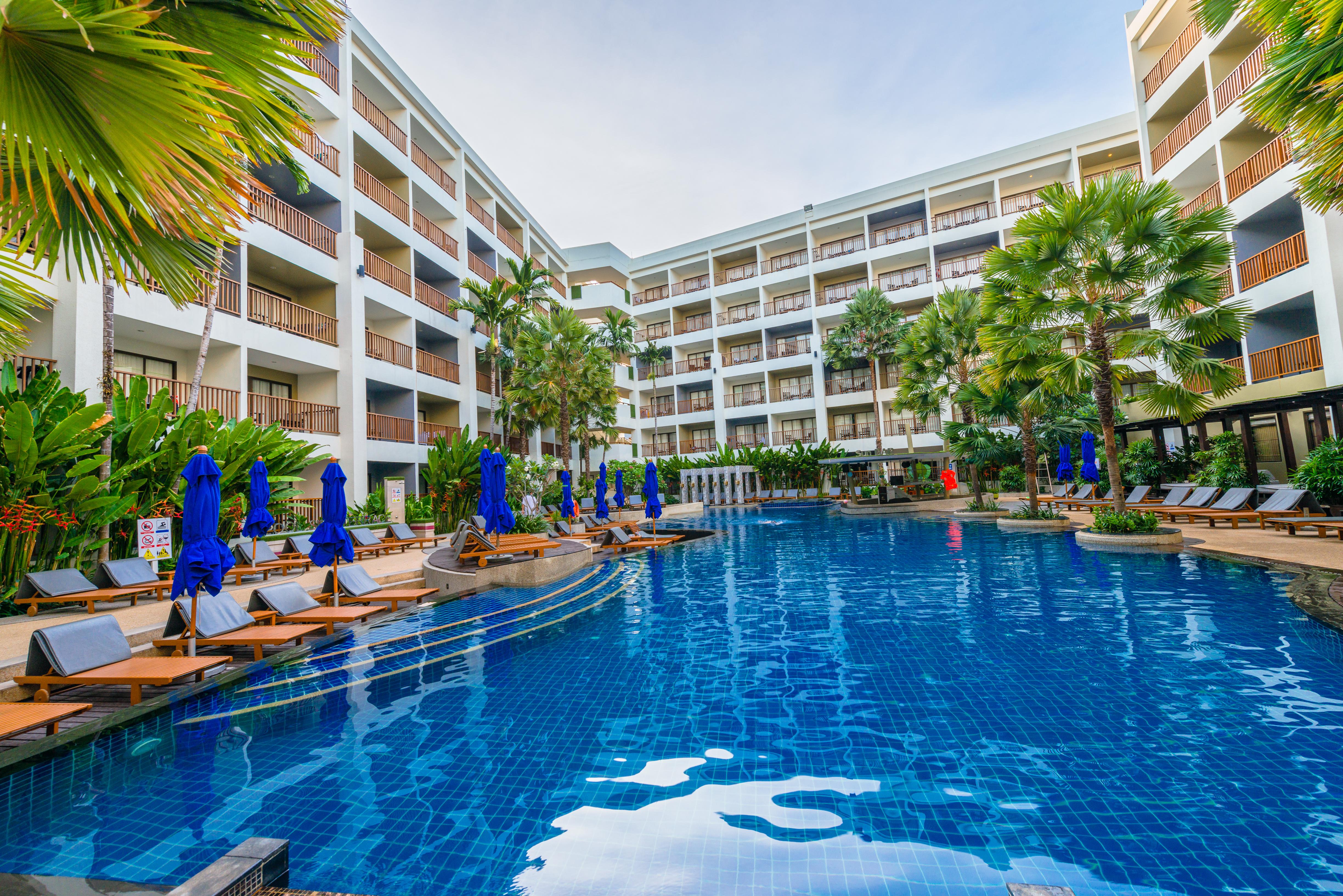 Deevana Plaza Phuket - Sha Extra Plus Patong Esterno foto