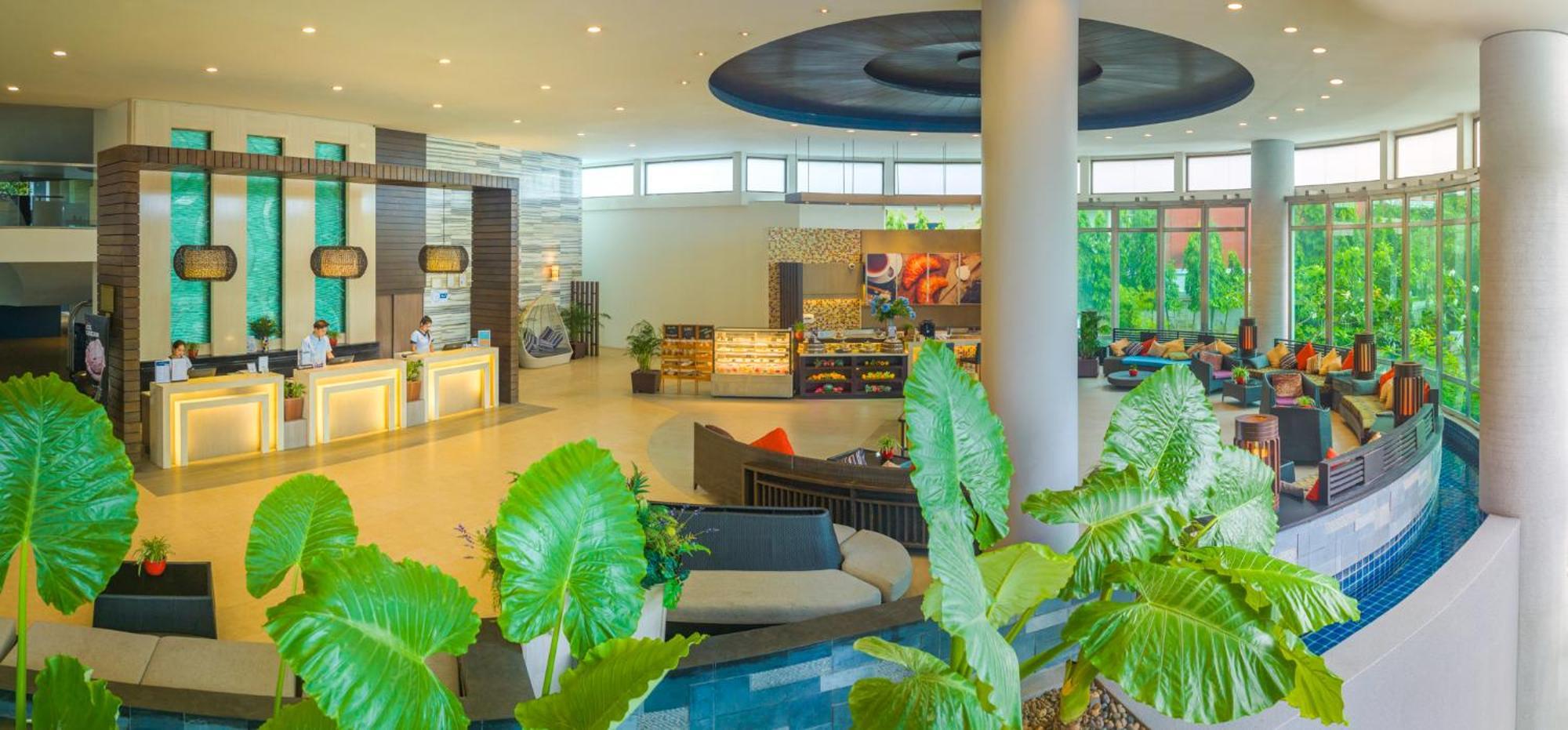 Deevana Plaza Phuket - Sha Extra Plus Patong Esterno foto