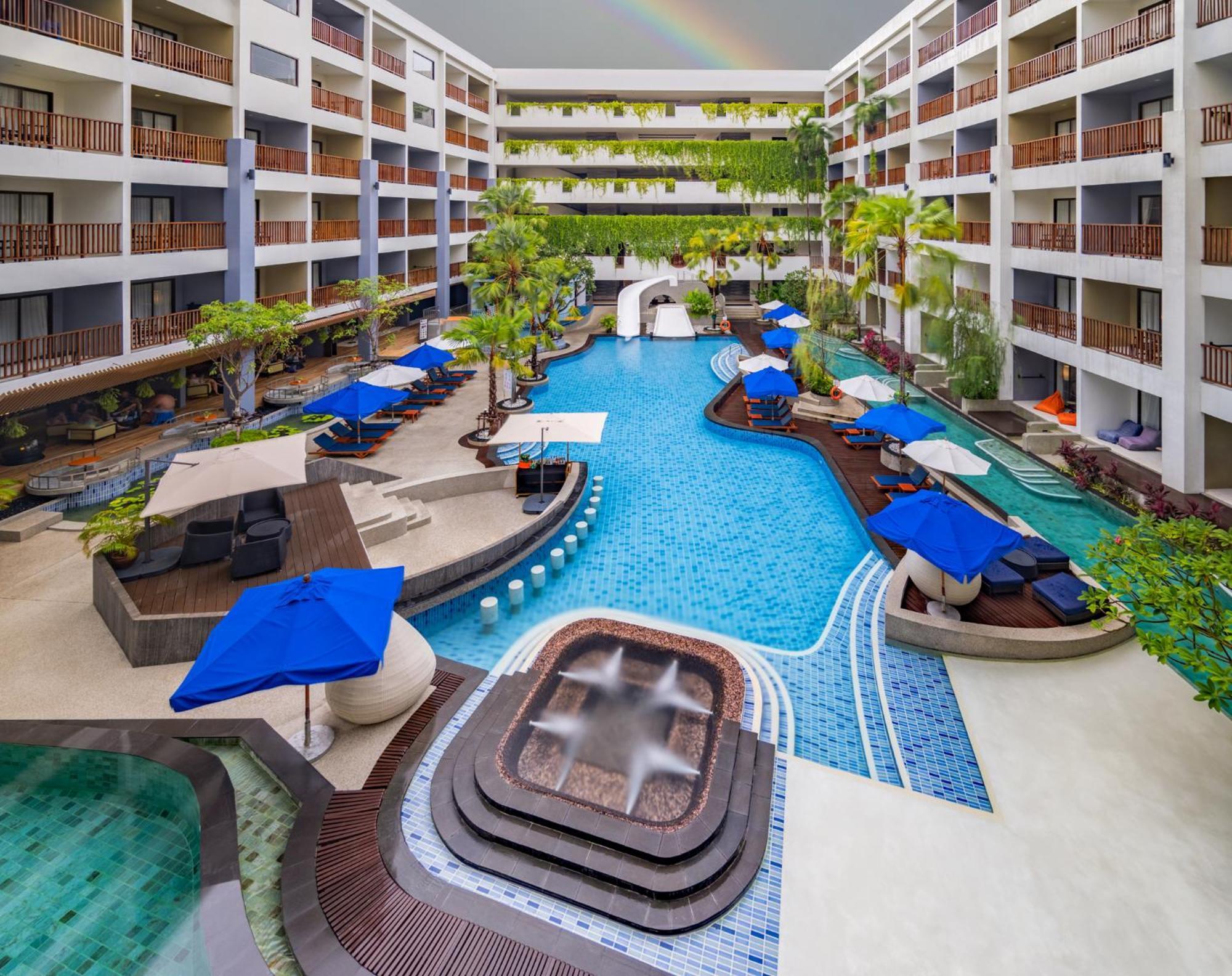 Deevana Plaza Phuket - Sha Extra Plus Patong Esterno foto